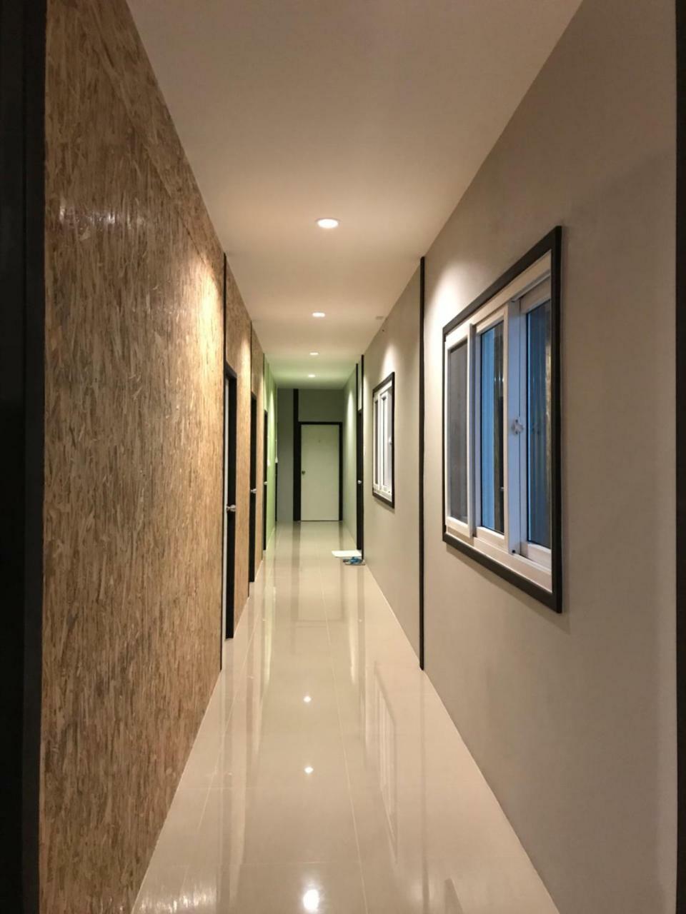 Baan Wararin Hostel Pattaya Eksteriør bilde