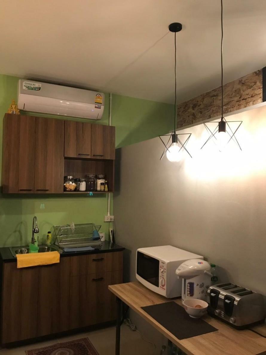 Baan Wararin Hostel Pattaya Eksteriør bilde