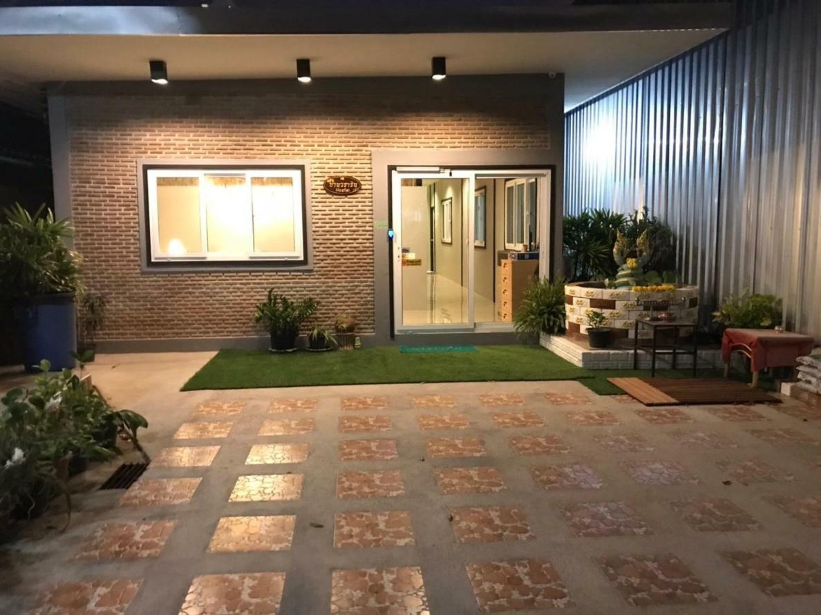 Baan Wararin Hostel Pattaya Eksteriør bilde